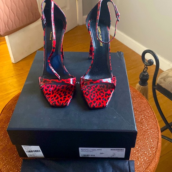 Yves Saint Laurent red Vernice chiffon babycat heels size 38 - Picture 1 of 5